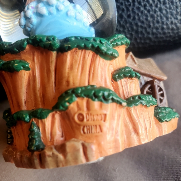 Rare Vintage Disney Splash Mountain Ride Snow Globe Glitter - Picture 3 of 6